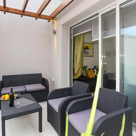 By The Sea Tribunj, Vodice - 15233 Tribalj