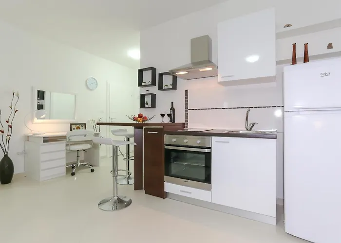 By The Sea Tribunj, Vodice - 15233 Appartement