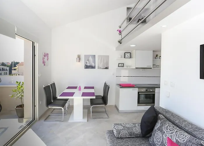 Appartement By The Sea Tribunj, Vodice - 15233